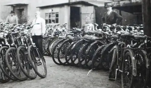 tolles  altes Foto - Gebäude Tabakfabrik Rungholt GmbH - Bredstedt ?