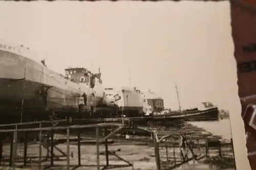 tolles altes Foto - Trockendock - Werft ?? Schiff Egbert S.