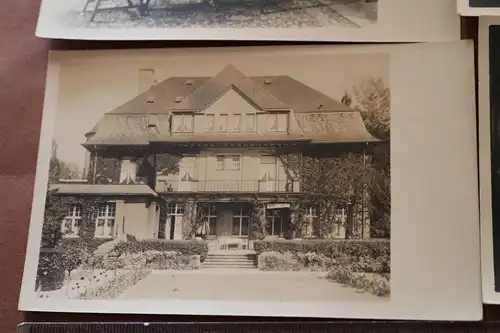 vier tolle alte Fotos - Haus  Aussenansicht und Innenansicht - Ort ?? 1920-30 ??