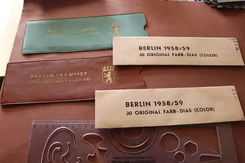 zwei tolle alte leere Farbdia Mappen - Berlin 1958/59 Ost und West 