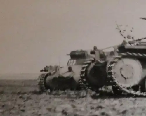 tolles altes Foto deutsche Panzer - Ort ??