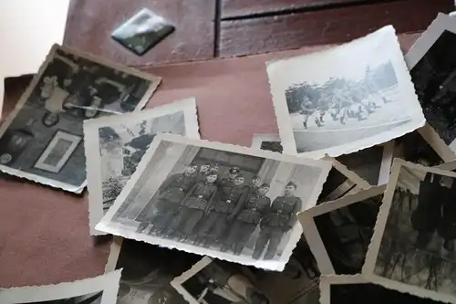 63 tolle alte Fotos - Soldaten - vers. Einheiten 