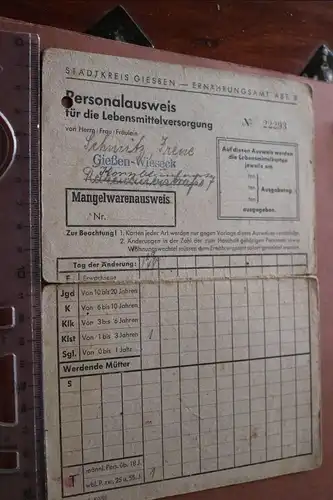 alter Personalausweis für Lebensmittelversorgung Kreis Giessen 1948