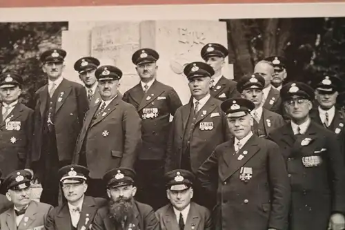 tolles altes Foto - Reichstreubund Coburg 1934 - viele Ordensträger 