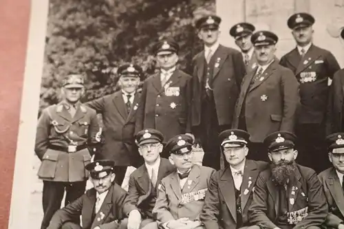 tolles altes Foto - Reichstreubund Coburg 1934 - viele Ordensträger 