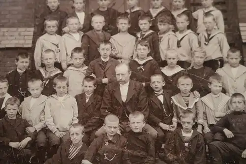 tolles altes Klassenfoto auf Pappe 1910- 20 ??  Ort ??