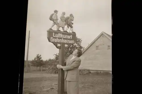 tolles altes Negativ - Wegweiser - Luftkurort Grafenhausen