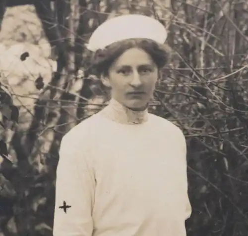 tolles altes Foto - Krankenschwester - 1914  Neustadt im Schwarzwald