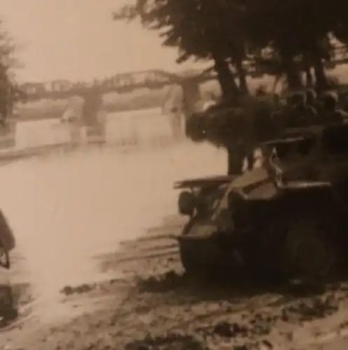 tolles altes Foto - Panzerspähwagen  SdKfz 231  York 
