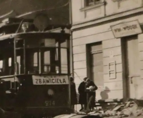 altes Foto - zerstörte Strassenbahn in Warschau , Gebäude