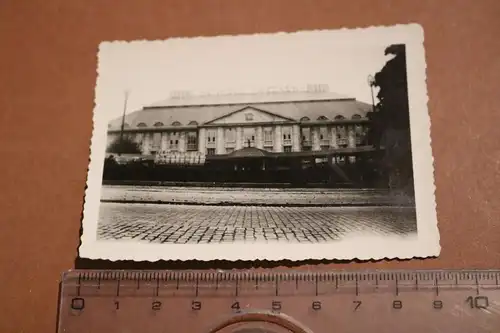 tolles altes Foto - Gebäude Henkell Trocken - 30-50er Jahre ???