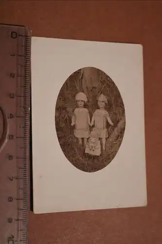 tolles altes Foto  von drei Kinderpuppen - 1900-1910 ??