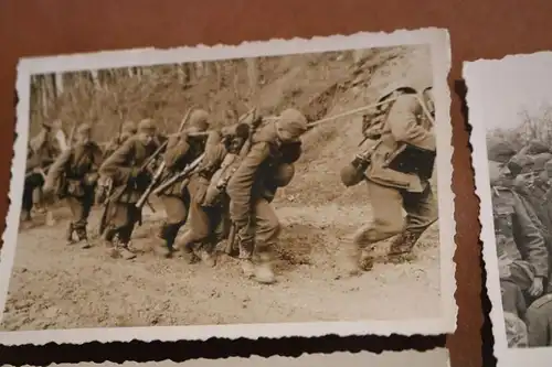fünf alte Fotos  Soldaten - Ordenverleihung , Marsch - 1941 