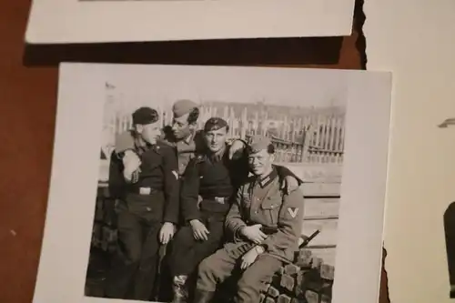 sechs tolle alte Fotos - Soldaten der Panzertruppe Griechenland und Russland Ore