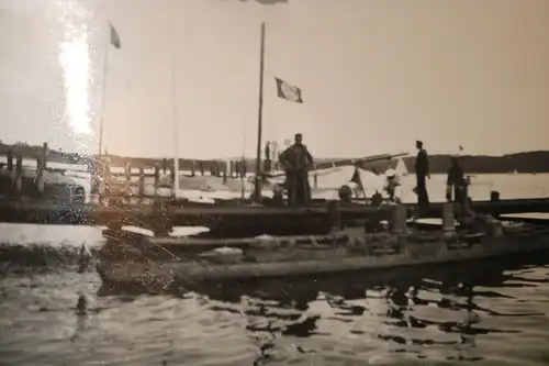 drei tolle alte Fotos - großes Modellschiff - Kriegsschiff