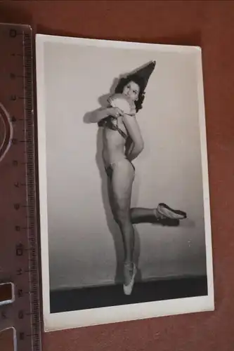 tolles altes Foto hübsche Tänzerin ? Burlesque  ?? 30-50er Jahre ?