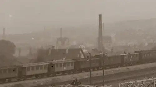 tolles altes Glasnegativ - Bau einer großen Halle -  Eisenbahn HIntergrund