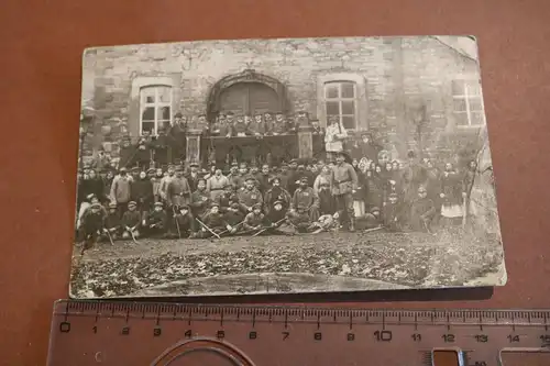 altes Foto - Jagdgesellschaft, Jäger, mit Kriegsgefangenen und Kindern - Erfurt