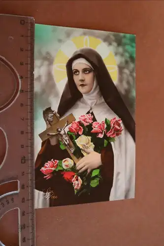 tolle alte Karte - heilige Nonne , Ordensschwester mit Jesuskreuz