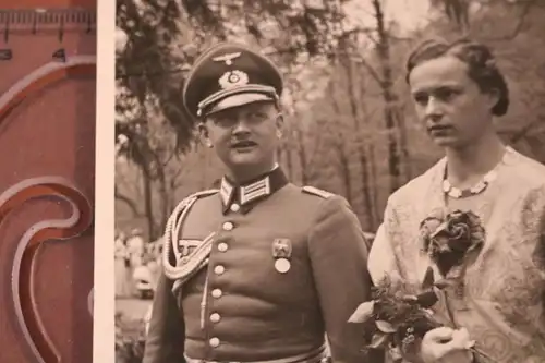 tolles altes Foto - Soldat mit Ehefrau - Dresden 40er Jahre