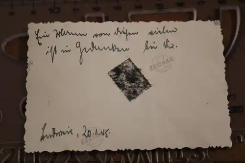 tolles altes Gruppenfoto - Soldaten alle mit ISA und EK I - 20.01.1945 Ort ??? 