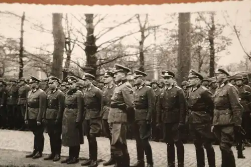 altes Foto - Battl. Kommandeur mit Offizieren - Einheit ???