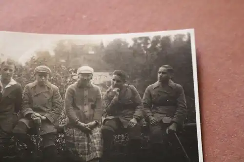 tolles altes Foto - Jungen und Mädchen im Kurpark in ???   1910-30 ??