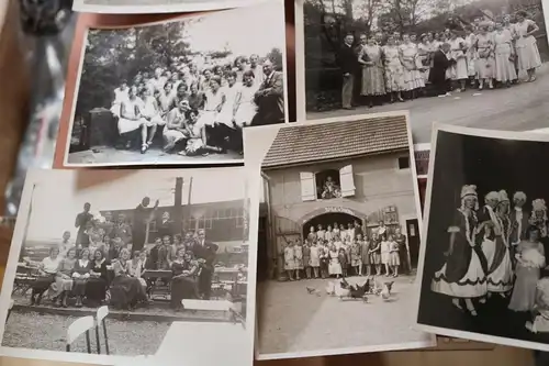 14 tolle alte Fotos  Mädchen, Mädels Schulklasse ?? Raum Hammerleubsdorf 30er Ja