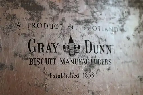 tolle alte Keksdose  Schottischer Krieger - Robert the Bruce?  Gray Dunn Glasgow