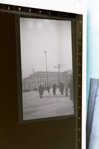 altes Negativ - großes Gebäude im Bau -Führerbau München ?  - 30-40er Jahre