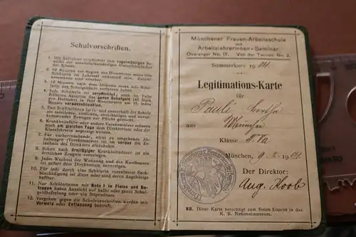 tolle alte Legitimations-Karte für die Münchener Frauen-Arbeitsschule 1904