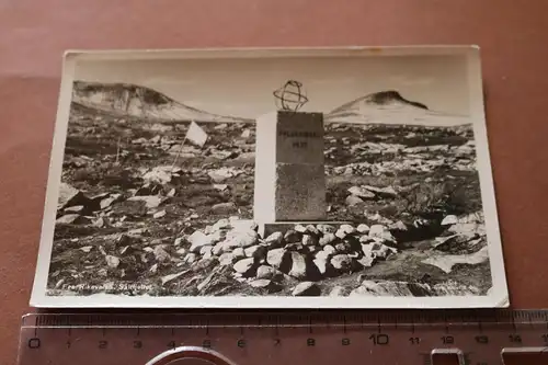 tolles altes Foto Denkmal Polarcirkel - 1937