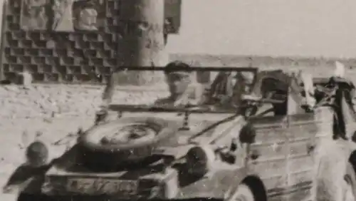 tolles altes Foto VW Kübel  Krad DAK  Afrika - Denkmal Tobruk 
