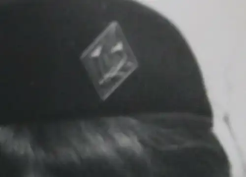 zwei tolle alte Fotos - hübsche Soldatin ? Frau in Uniform 