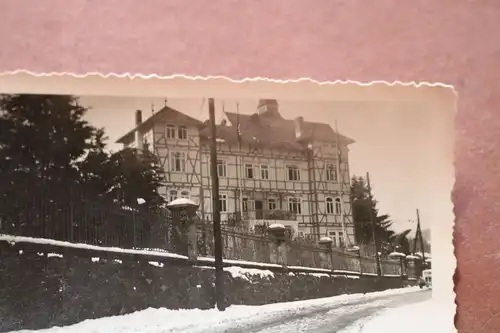 tolles altes Foto  großes Gebäude Fachwerk - Harz ?? 