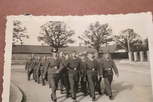 altes Foto - Kompagnie Soldaten Luftwaffe am marschieren