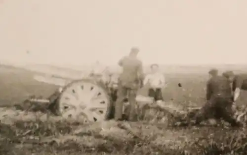 altes Foto deutsche Geschützstellung