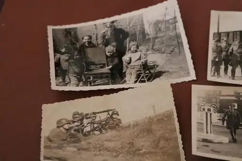 neun alte Fotos - Soldaten, vers Orte Paris , Negri-Hütte usw.  -MG, 