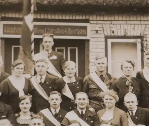 tolles altes Gruppenfoto Verein - Gastwirtschaft Carsten Albertsen  Schleswig ?