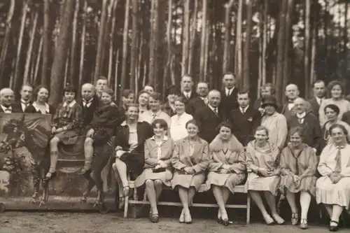 altes Foto - Gruppenfoto Personen Ausflug nach Marienlust Cöpenick 1928