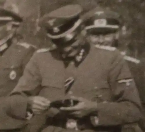 altes Foto Gruppe hochdekorierter Offiziere - viele Abzeichen 