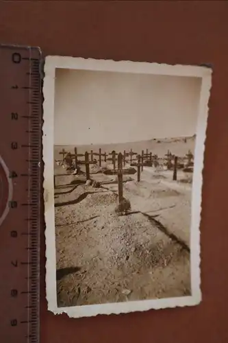 altes Foto Soldatengräber Raum Tobruk  Afrika