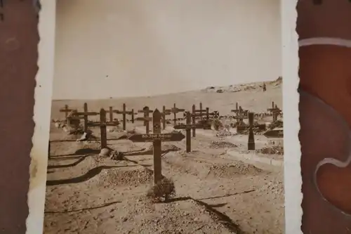 altes Foto Soldatengräber Raum Tobruk  Afrika