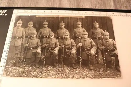 tolles altes Foto - Gruppe Soldaten 13 Inf.Regt. ?  Ulm - Pickelhauben