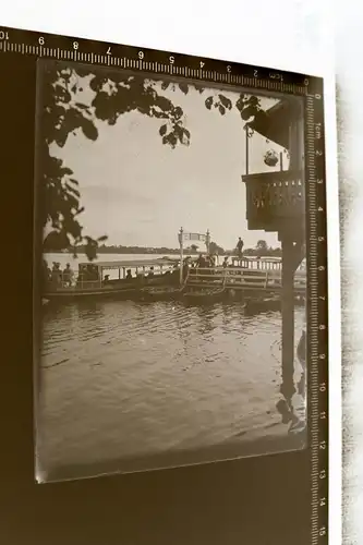 tolles altes Glasnegativ - Bootsanleger Carl Wolter - Ort ???    20-30er Jahre 
