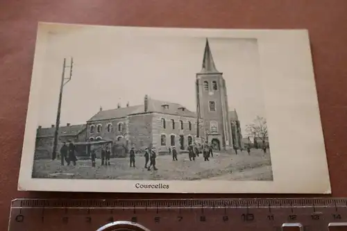 tolle alte Feldpostkarte Kirche von Courcelles