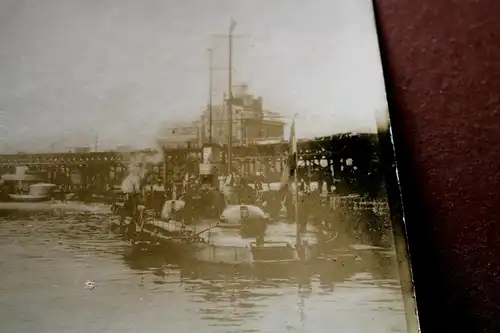 tolles altes Foto - Flusskanonenboote ???  Geschützkuppel - Alter ??? 