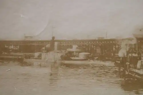 tolles altes Foto - Flusskanonenboote ???  Geschützkuppel - Alter ??? 