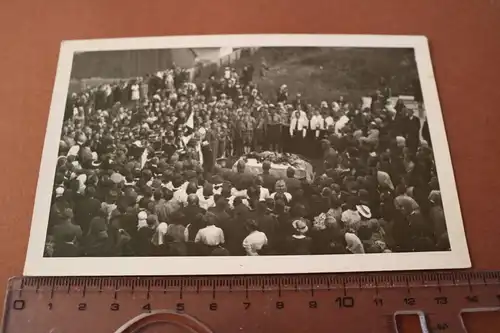 altes Foto - Beisetzung - Sarg viele Menschen deutsche Soldaten Stary Smokovec ?