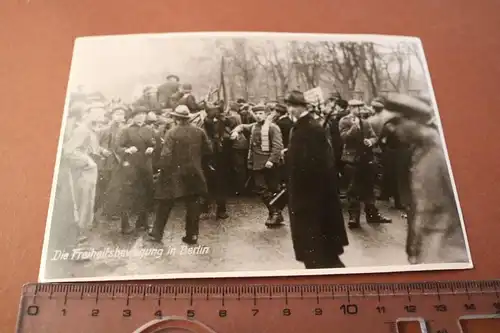 tolles altes Foto - Berlin Freiheitsbewegung  Revolution  Freikorps-  Repro !!!!